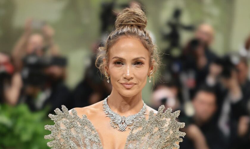 Jennifer Lopez says she’s ‘shed some tears’ in birthday post amid Ben Affleck divorce rumors