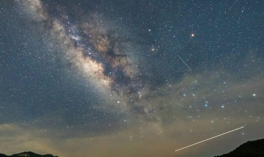 Les Perséides en août : place à la plus belle pluie d'étoiles filantes de l'année !