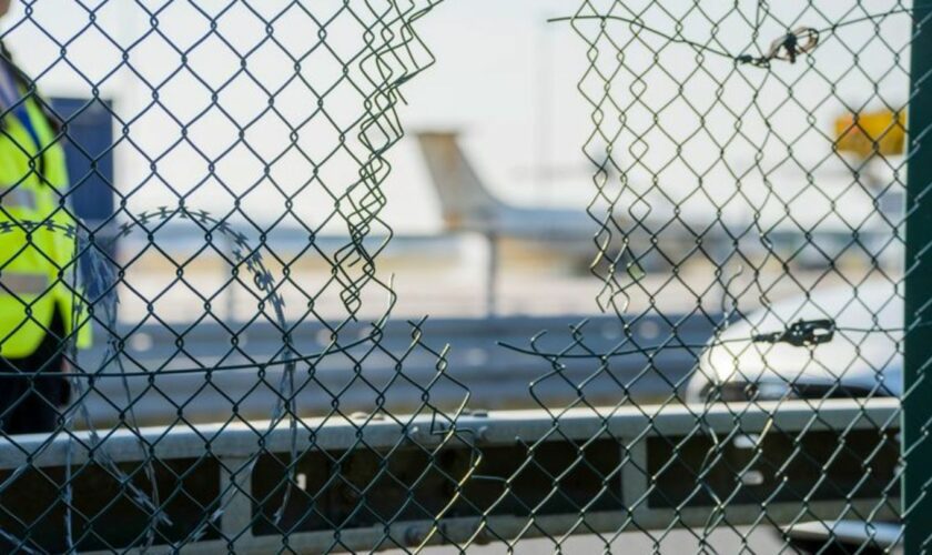 Am Frankfurter Flughafen läuft der Betrieb nach der Störaktion von Klimaaktivisten inzwischen wieder normal. Foto: Andreas Arnol