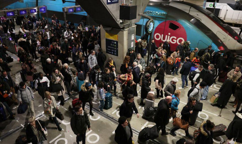 Les TGV à Montparnasse perturbés : la SNCF dénonce une « attaque massive » touchant aussi d’autres régions