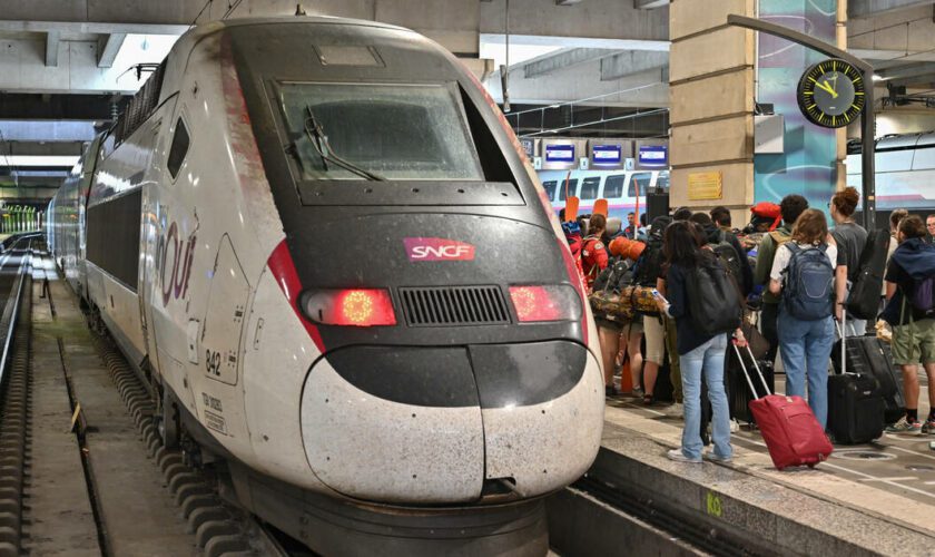 EN DIRECT -  Actes de sabotage sur le réseau SNCF : il y avait «une volonté de faire tomber toutes les LGV en France»