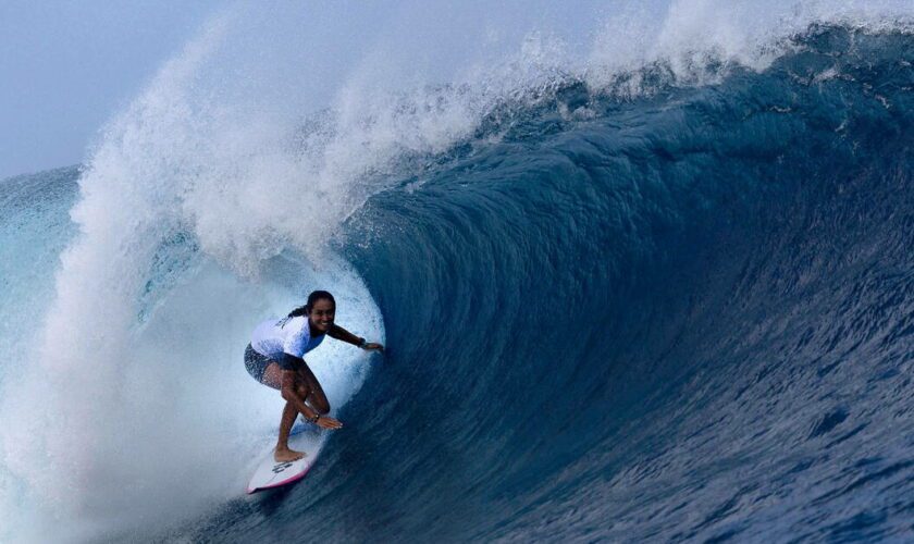 JO de Paris 2024 : comme on regarde… le surf et les «tubes» tahitiens