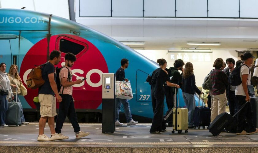 SNCF: Bahnverkehr normalisiert sich in Frankreich nach Brandanschlägen