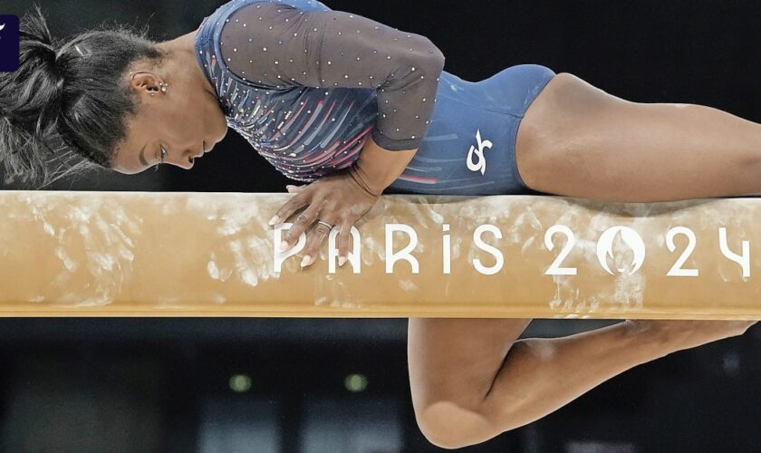 Turn-Star bei Olympia: Warum tut sich Simone Biles das an?