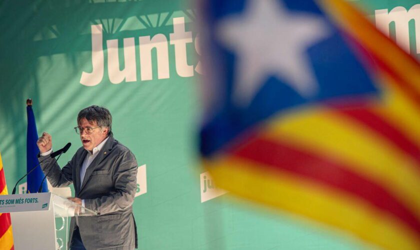 Carles Puigdemont promet de revenir en Catalogne pour participer au débat d’investiture du futur président régional