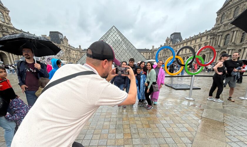 Going for gold in Paris on a bronze budget – Simon Calder’s cheap Olympic weekend