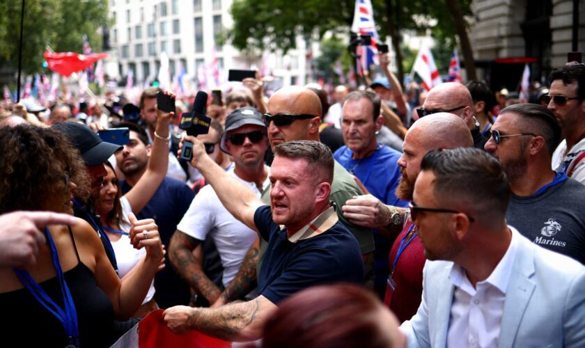 Nine arrests at Tommy Robinson demonstration after thousands march in London