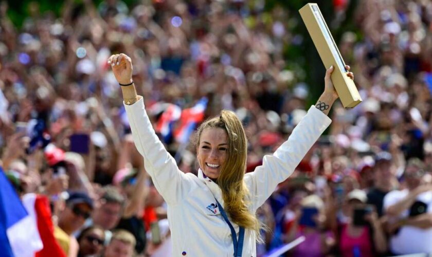 Pauline Ferrand-Prévot ajoute enfin l’or olympique à son “brillant et inégalé palmarès”