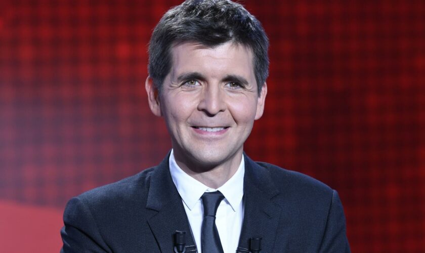 Thomas Sotto quitte « Télématin » et France Télévisions, pour remplacer Yves Calvi sur RTL