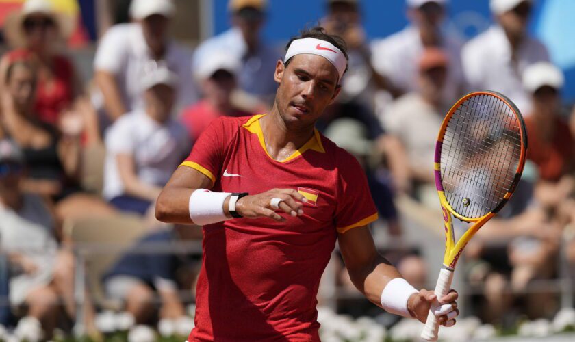 JO 2024. Nadal - Djokovic : l'Espagnol est complètement dos au mur, suivez le match en direct