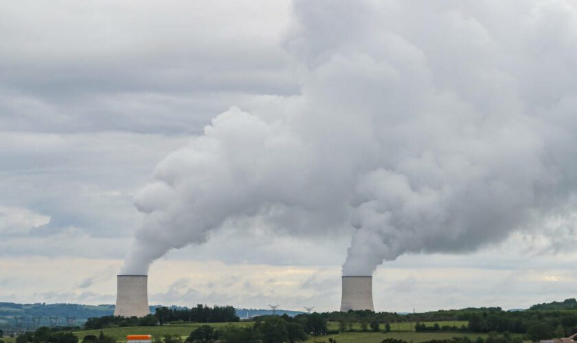 Vague de chaleur : la centrale nucléaire de Golfech réduit sa production