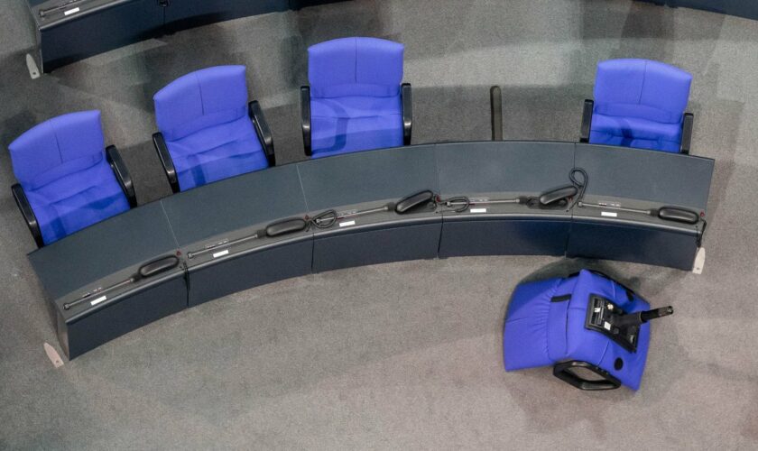 Grundmandatsklausel: Linke und CSU loben Wahlrechtsurteil des Bundesverfassungsgerichts