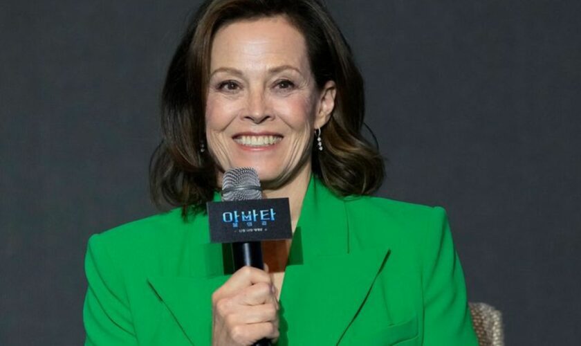 Hollywood-Star Sigourney Weaver wird Prospero in Shakespeares "Der Sturm" spielen Foto: Ahn Young-Joon/AP/dpa