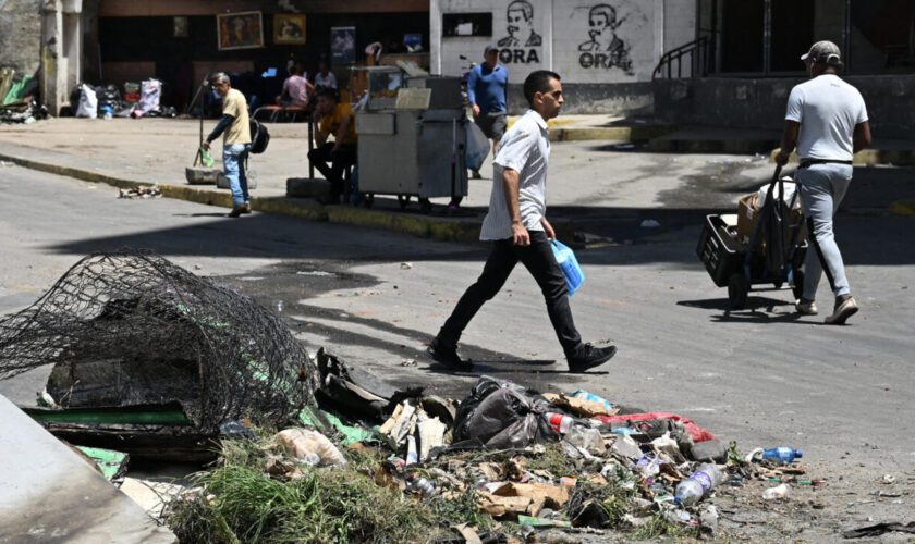 Venezuela : quatre morts, des centaines d'arrestations et de nouvelles manifestations en vue