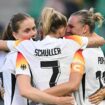 Die Highlights aus Paris: "Es schüllert in Saint-Étienne!" – Fußballerinnen erreichen das Viertelfinale