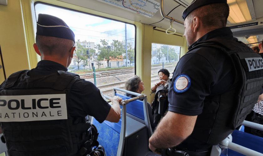 À Nantes, expérimentation mitigée sur l’amende pour port de couteau