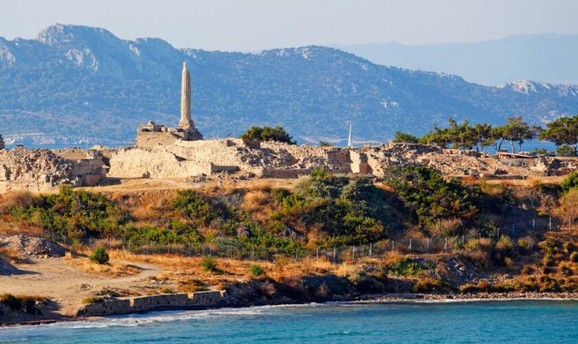 Athènes : trois plages facilement accessibles idéales pour se rafraîchir pendant l'été