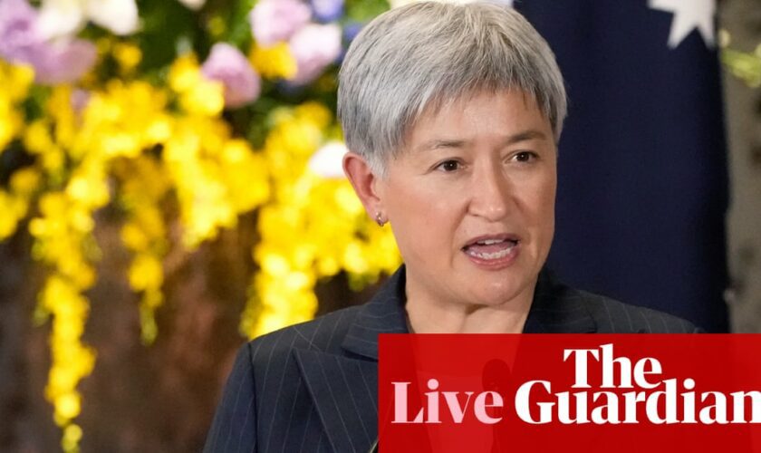 Australia news live: Penny Wong urges Australians to leave Lebanon; man and woman found dead on Sydney yacht