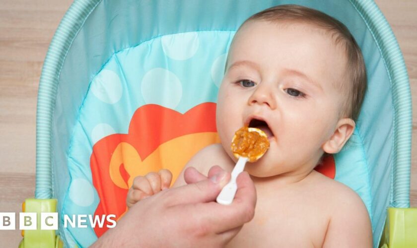 Australia starts world-first peanut allergy treatment for babies