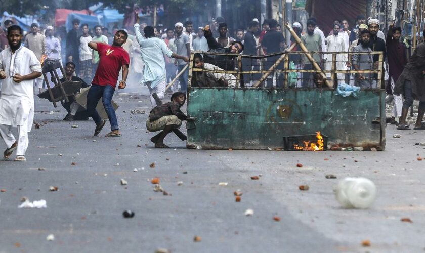 Bangladesh: plus de 500 arrestations après des violences à Dacca