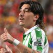 Bellerín: «La Conference League es una prioridad para nosotros»