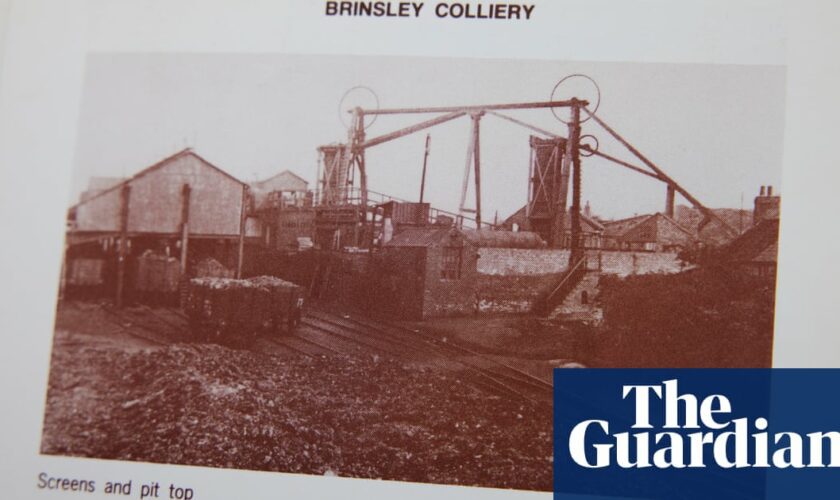 Brinsley Headstocks mining landmark to be reconstructed after public outcry