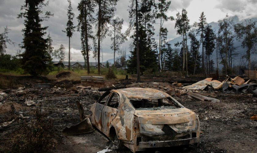 Canada : un incendie « hors de contrôle » ravage le parc naturel de Jasper, des dizaines de milliers d’évacués