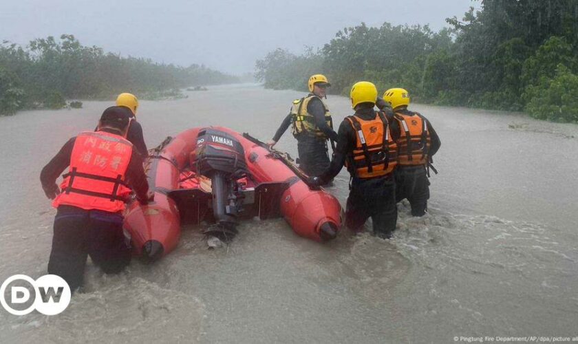 Cargo ship sinks as Typhoon Gaemi passes over Taiwan