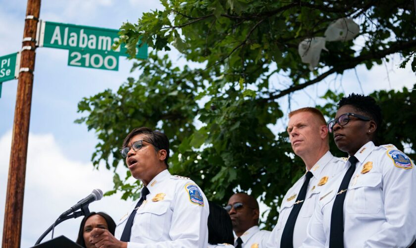 D.C.’s ‘pistol-packin’ preacher’ marks one year as police chief