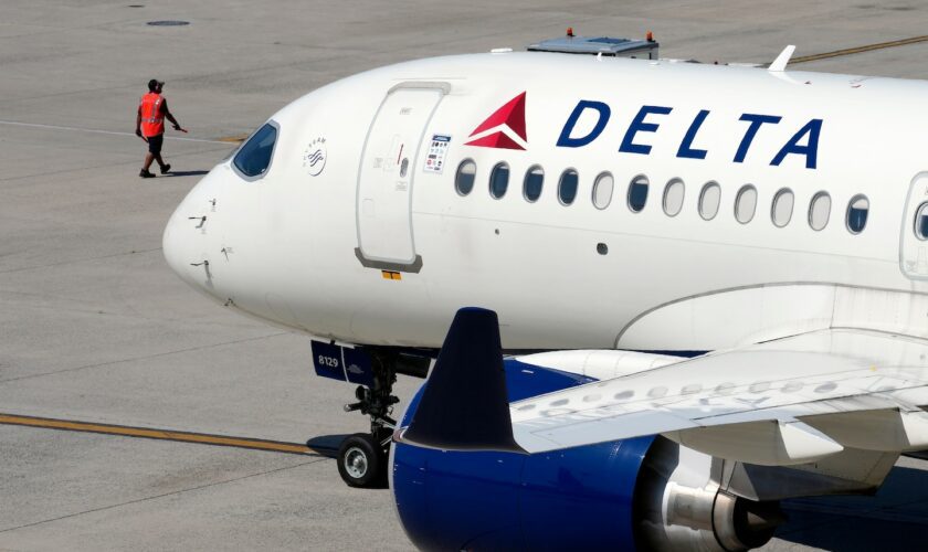 Delta cancels 600 more flights as it struggles to recover from tech outage