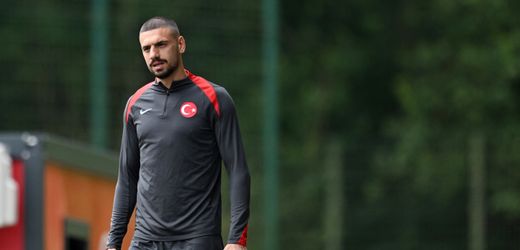 EM 2024: Türkischer Nationalspieler Demiral für zwei Spiele gesperrt wegen »Wolfsgruß«-Jubel