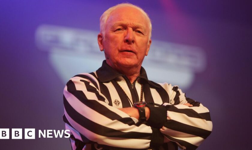 Former Gladiators referee John Anderson dies aged 92