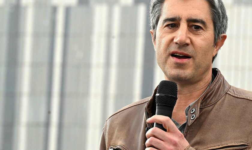 Former une «coopérative politique» : à quoi fait référence François Ruffin ?