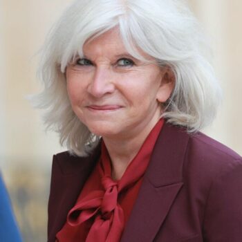 Futur Premier ministre : qui est Laurence Tubiana, dont le nom a été proposé par le PS, EELV et le PCF pour Matignon ?