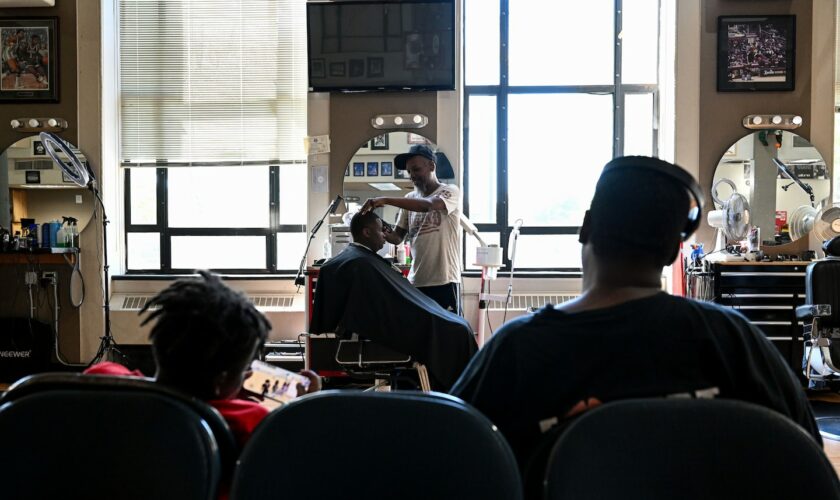 In a Milwaukee barbershop, Black men weigh the Republicans up the road