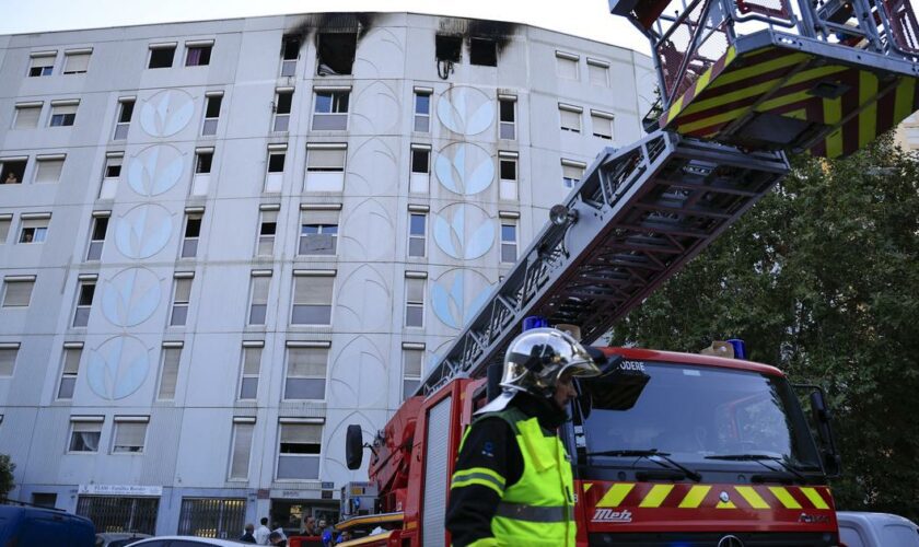 Incendie mortel à Nice : sept morts dont trois enfants, la piste criminelle «privilégiée»