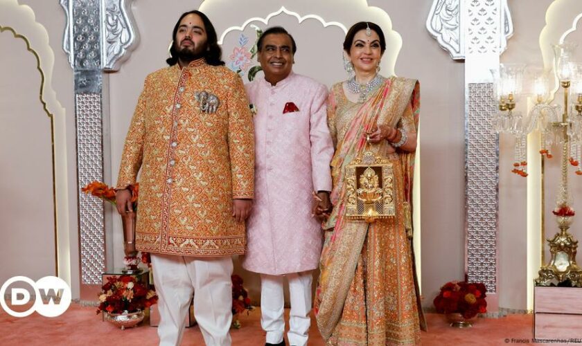 India: Stars turn heads at Anant Ambani wedding