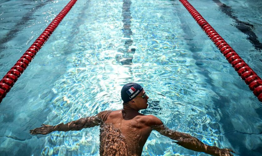 JO Paris 2024: Léon Marchand, la nouvelle star de la natation française au pied de l’Olympe