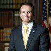 Jeff Landry, líder del bastión de la causa ultraconservadora en EEUU