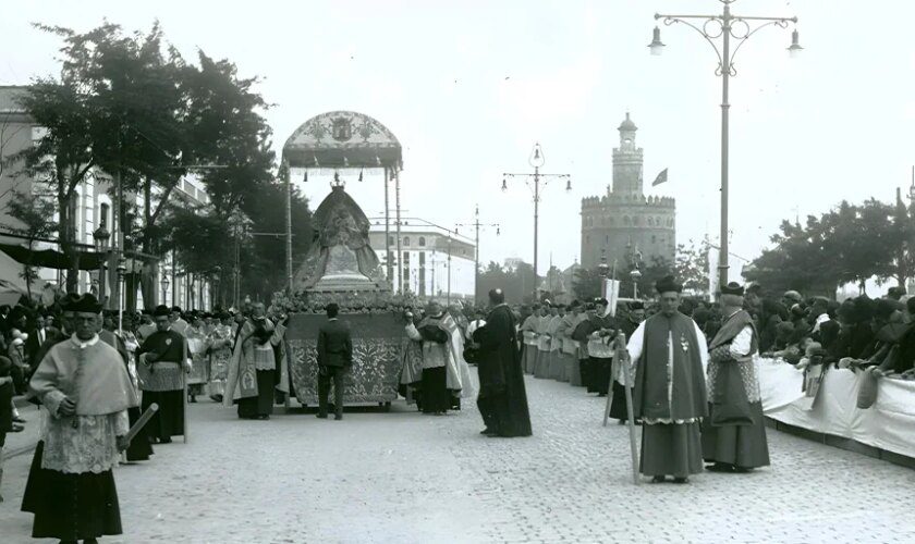 José Luis Sanz desautoriza a la Iglesia de Sevilla el recorrido de la procesión magna