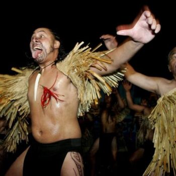 La historia de la tribu maorí de Nueva Zelanda que tiene su origen en Segovia