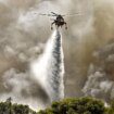 La ola de calor azota el sur de Europa: Grecia cierra la Acrópolis y dos bomberos mueren en Italia