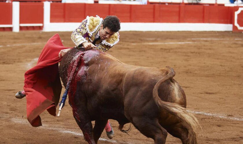 La triunfal entrega de Tomás Rufo maquilla un tostón de vulgaridad tras el sueño de Morante