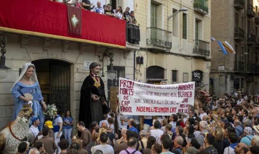 Las fiestas de Gràcia estrenarán una «noche tranquila» para conseguir una mejor convivencia entre visitantes y vecinos