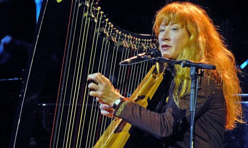 Loreena McKennitt: «Internet está dañando nuestras relaciones»