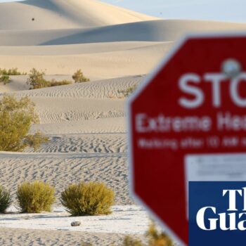 Man gets third-degree burns from walking on sand dunes in Death Valley