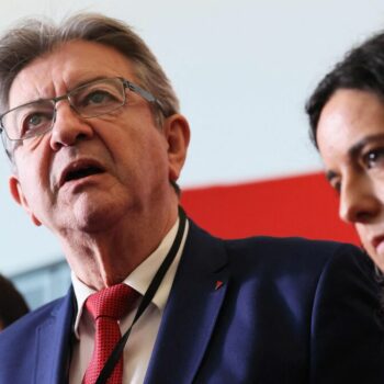 Matignon : Mélenchon appelle à « ne pas commettre l’erreur d’accepter un gouvernement de front républicain »