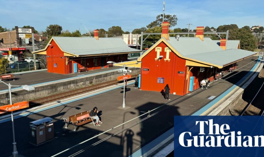 More glass barriers being considered after father and baby die when pram falls off Sydney train platform