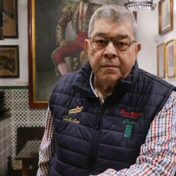 Muere Carlos López, dueño del emblemático bar El Portón de Sevilla