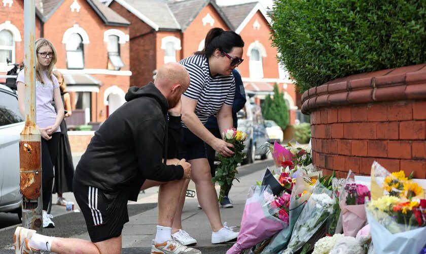 Muere una tercera niña víctima del apuñalamiento en masa en Southport, Inglaterra